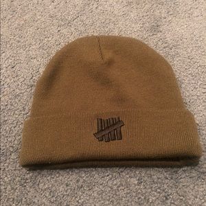 army green beanie by UNDEFEATED